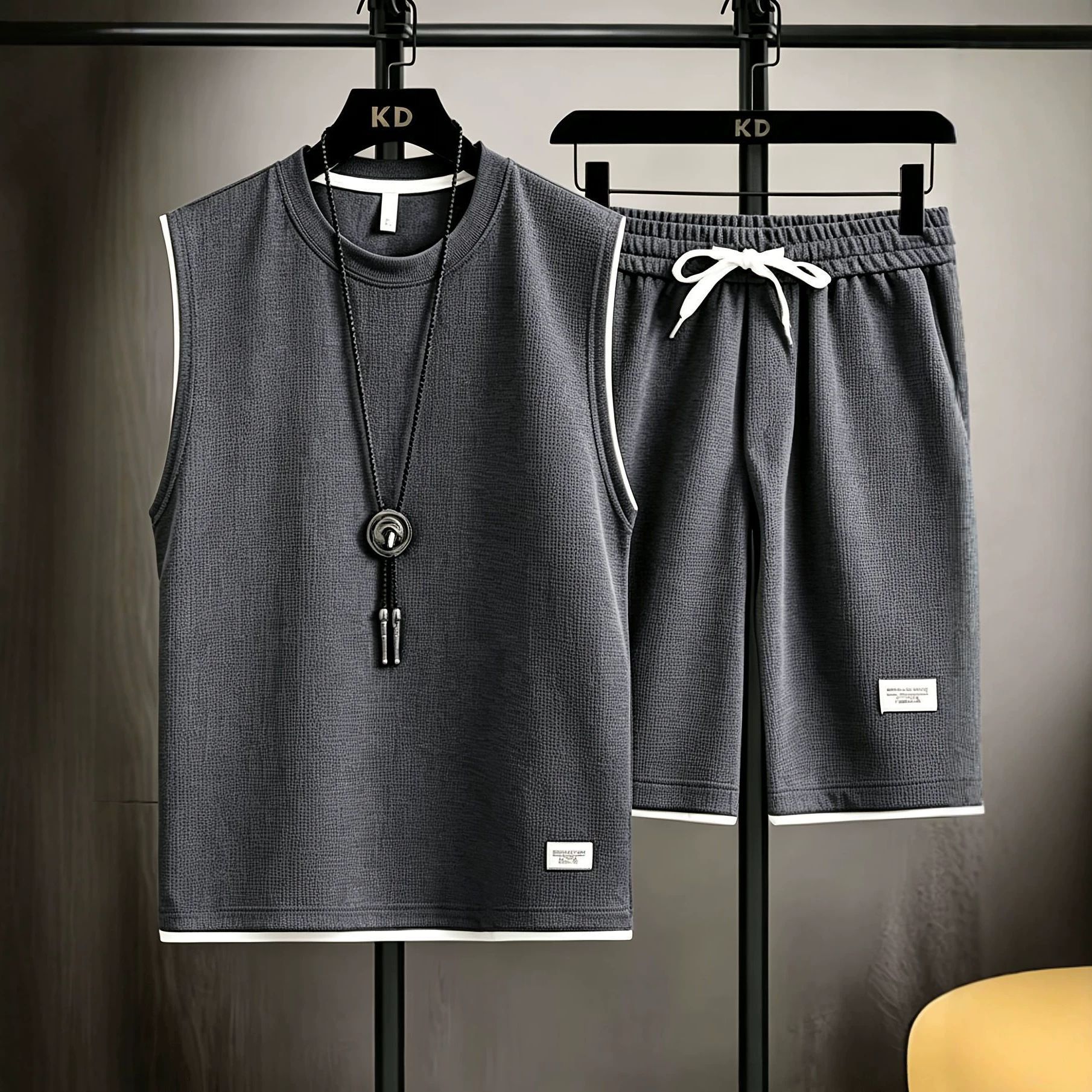Outdoor Sportswear - ชุดเสื้อกั๊กและกางเกงขาสั้นผู้ชายสำหรับฤดูร้อน คุณภาพสูง ชุดออกกำลังกาย ชุดกีฬาวิ่ง ผ้าตาข่าย แห้งเร็ว