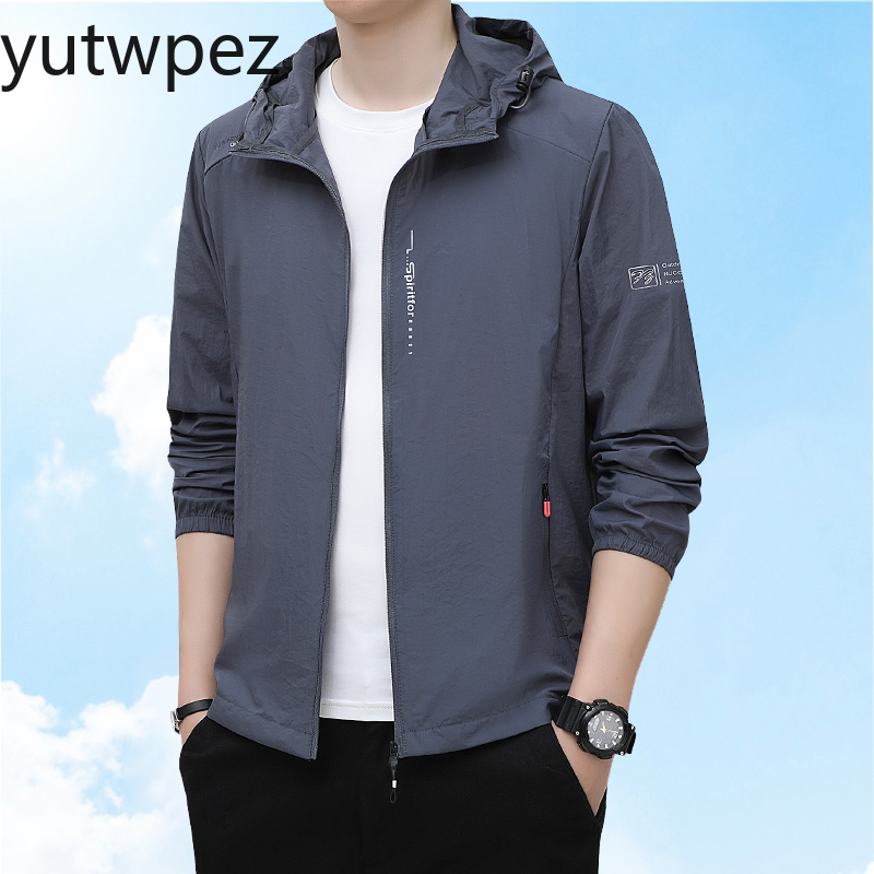 เสื้อกันลมสำหรับออกกำลังกาย น้ - Outdoor Sport Jacket Men บทวิจารณ์และราคา